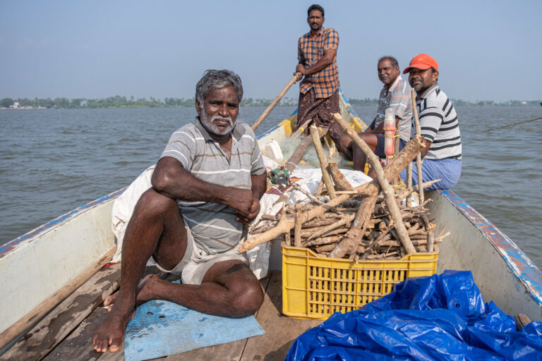 Fishing-Villages-Fishermen-11