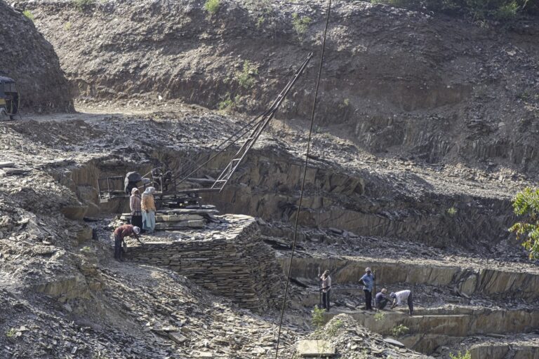 Markapur Slate Quarry49-min